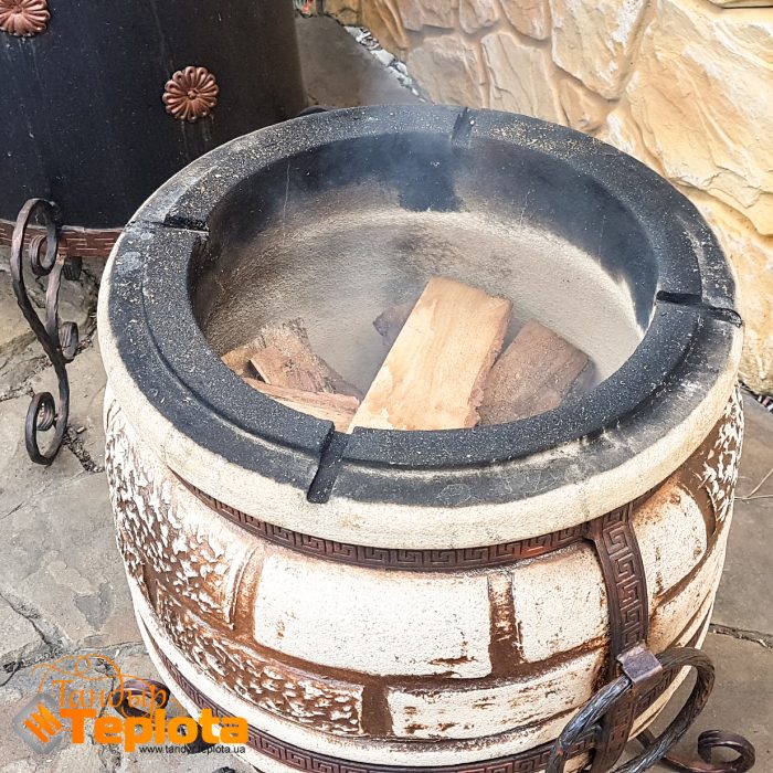 Рецепт тандыр - Зажигаем дрова в тандыре для нагрева